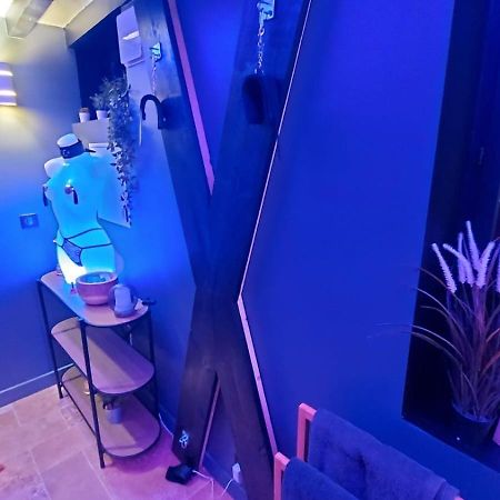 Loveroom Sauna, Balneo, Parking Prive Dans Le Centre De Honfleur Bagian luar foto